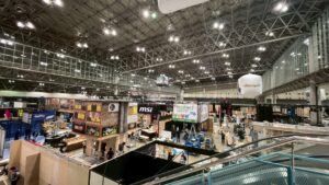 【映像部】ゲームの祭典のLED設置・撤去